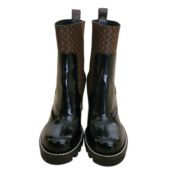 Louis Vuitton Glossy Black and Textured Brown Booties - Picture 3 of 15